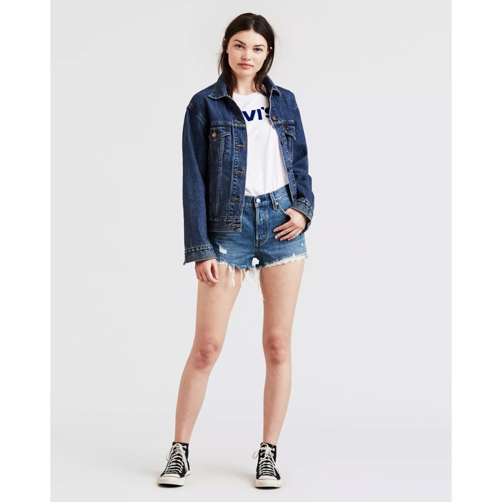 Levi’s 501 Women’s Dark Wash Denim Shorts - Size 29